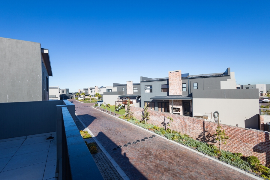 3 Bedroom Property for Sale in Haasendal Western Cape